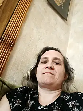 Snapshot of KatieLove133 chatting on May 31, 2026, 10:10 am KatieLove133 online show from May 31, 2026, 10:10 am
