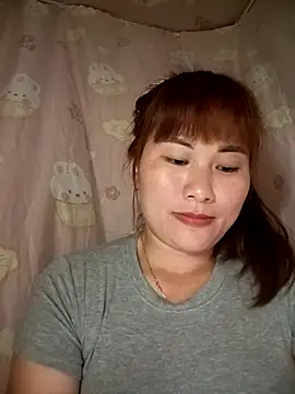 Snapshot of Lucxy-ki6 chatting on May 9, 2026, 1:14 pm Lucxy-ki6 online show from May 9, 2026, 1:14 pm