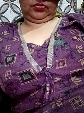 Gujju bhabhi69 online show from April 1, 2026, 5:21 pm