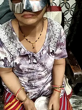 Gujju bhabhi69 online show from April 11, 2026, 11:52 pm