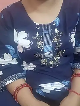 Snapshot of Gujju_bhabhi69 chatting on May 27, 2026, 9:16 am Gujju bhabhi69 online show from May 27, 2026, 9:16 am