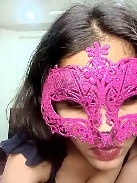 Hottymahi7 online show from March 21, 2026, 9:30 pm