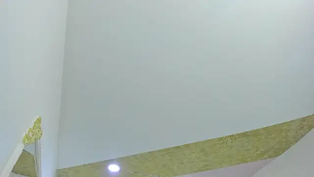 AlaskaFlowerss1  online show from March 18, 2026, 7:22 am