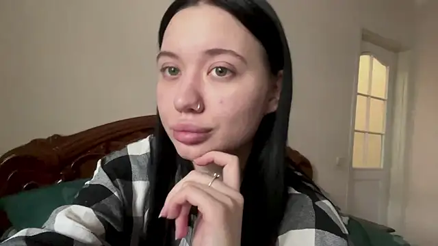 Sofi Funny online show from March 26, 2026, 1:37 am