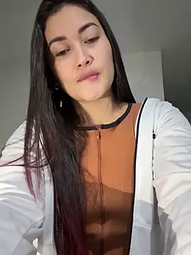 Tatiana24  online show from April 2, 2026, 2:52 am