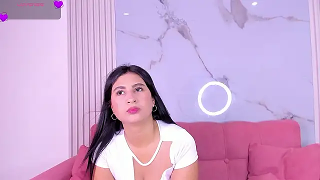 AlondraSoomer online show from March 22, 2026, 5:00 am