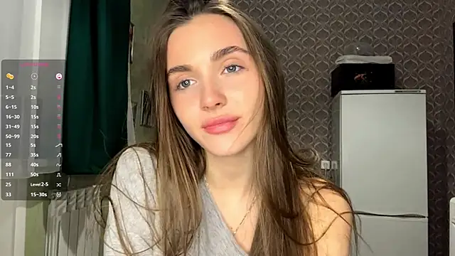 Veluxe online show from April 15, 2026, 5:06 pm