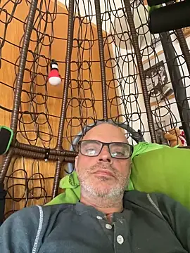 Thomate24 online show from March 22, 2026, 4:08 pm