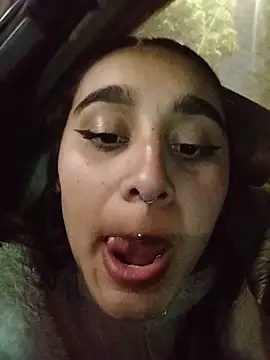 Mia skyy18 online show from June 4, 2026, 4:39 am