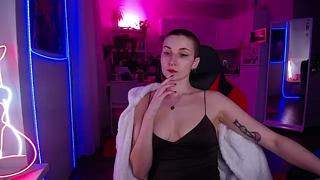 Hope Foxter online show from March 21, 2026, 8:02 pm