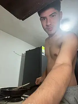 ApoloGray   online show from April 16, 2026, 4:41 pm