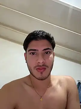 ApoloGray   online show from May 28, 2026, 9:21 pm