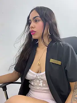 daniela-sexy online show from April 14, 2026, 2:11 pm