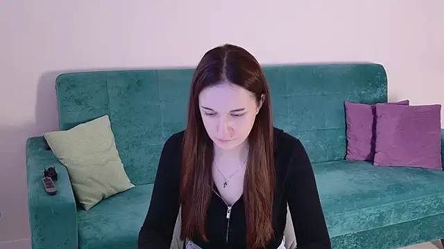 Ola Queen online show from April 9, 2026, 5:31 am