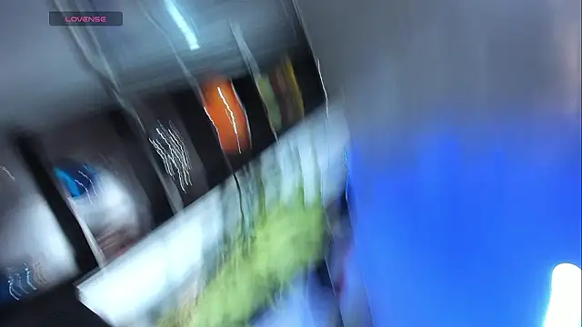 Enzoo98  online show from March 16, 2026, 5:44 am