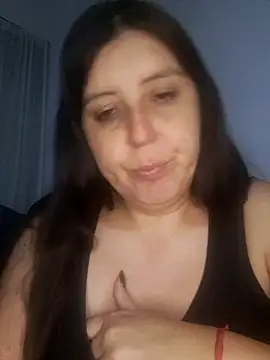 Snapshot of melucita chatting on April 7, 2026, 10:22 pm melucita online show from April 7, 2026, 10:22 pm