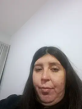 Snapshot of melucita chatting on April 11, 2026, 12:40 am melucita online show from April 11, 2026, 12:40 am