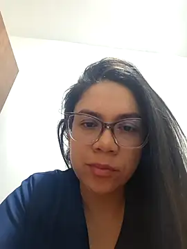 Snapshot of Aila_Phone chatting on July 8, 2026, 4:02 am Aila Phone online show from July 8, 2026, 4:02 am