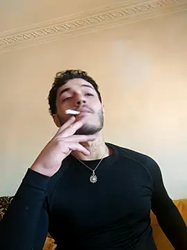 Thewildaliii0 online show from April 13, 2026, 1:37 pm