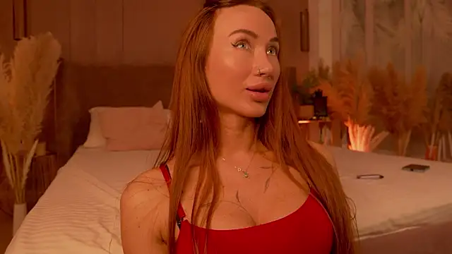 SerenaWest  online show from May 14, 2026, 4:04 pm