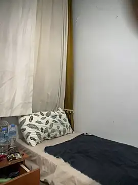 cinoo34 online show from March 18, 2026, 3:46 pm