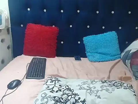 Barbiedollc online show from April 9, 2026, 11:00 pm