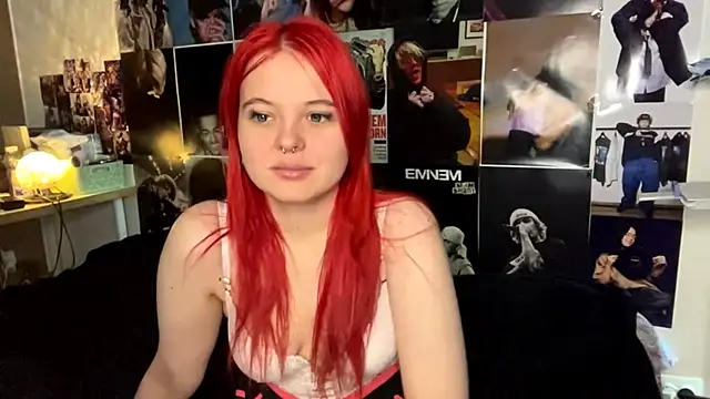 Snapshot of Nexira chatting on April 5, 2026, 1:18 pm Nexira online show from April 5, 2026, 1:18 pm