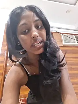 Pari lovers online show from March 30, 2026, 10:22 pm