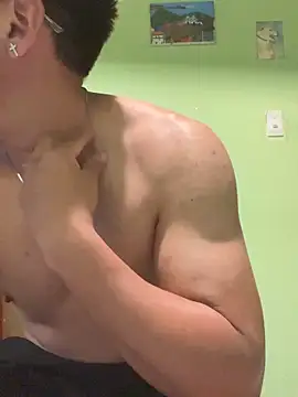 Arley-Arley1 online show from April 15, 2026, 4:07 am