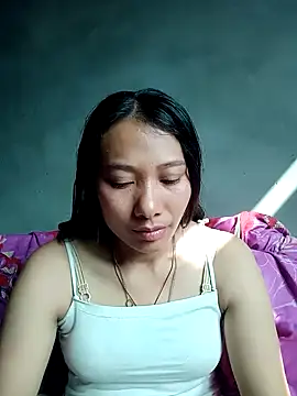 Leiley 98 online show from March 31, 2026, 8:27 am