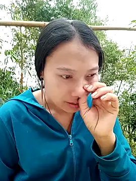 Leiley 98 online show from March 19, 2026, 4:45 am