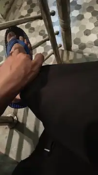 xyz 2giT online show from April 6, 2026, 4:08 pm