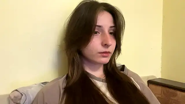 sakuraabloom7 online show from April 12, 2026, 5:16 pm