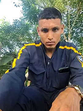 Snapshot of Flaco28king chatting on July 25, 2026, 12:44 pm Flaco28king online show from July 25, 2026, 12:44 pm