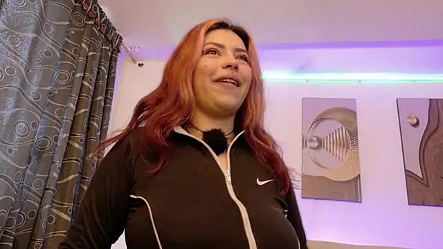 lil moon1 online show from April 14, 2026, 12:10 pm