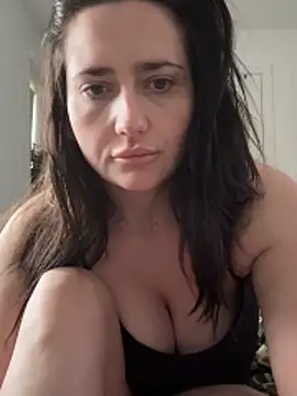 Siren  xxx online show from April 1, 2026, 6:48 am