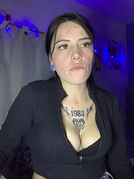 Tatii1 online show from April 7, 2026, 3:30 am