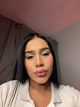AlisonBeltran1 online show from July 29, 2026, 2:00 am