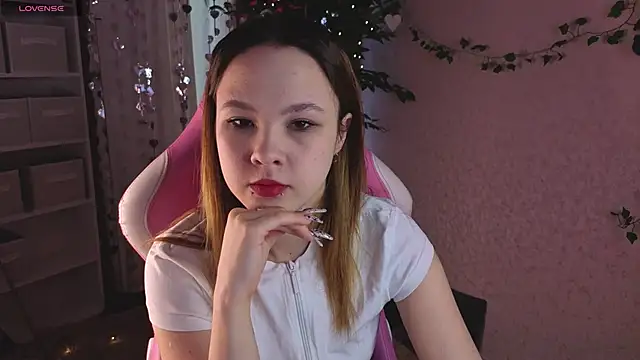 Lori Bllossom online show from March 18, 2026, 4:37 am