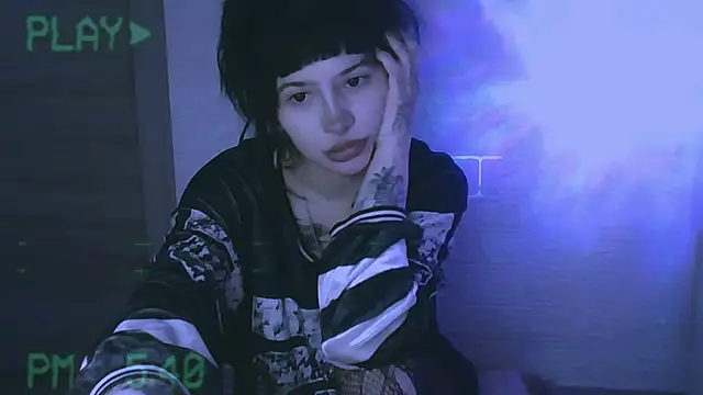 AllisonDeetz online show from March 17, 2026, 8:56 pm