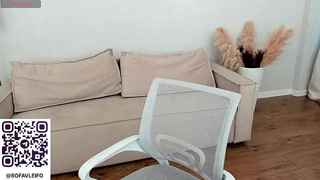 Snapshot of Sofa_Vleifo chatting on July 10, 2026, 1:05 am Sofa Vleifo online show from July 10, 2026, 1:05 am