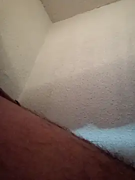 onliveme69 online show from April 7, 2026, 12:29 pm