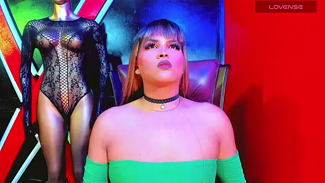 taylor  smith  online show from April 9, 2026, 9:04 am