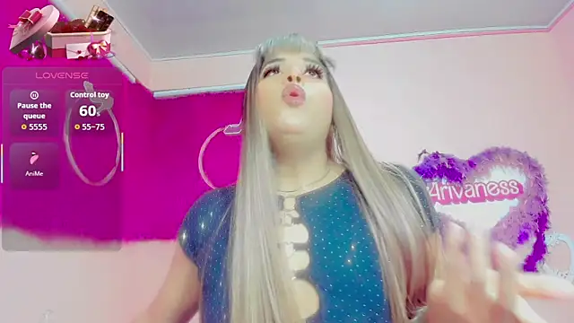 taylor  smith  online show from March 31, 2026, 11:23 am