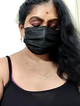 aishu mallu tamil online show from April 7, 2026, 12:23 am