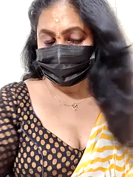 aishu mallu tamil online show from April 17, 2026, 6:44 pm