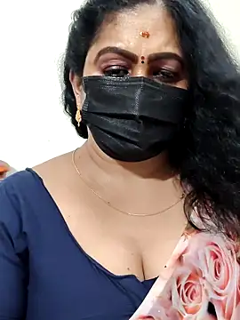 aishu mallu tamil online show from March 20, 2026, 8:32 pm