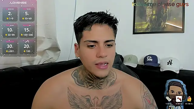 Snapshot of sweetlatinoboy chatting on April 26, 2026, 9:23 pm sweetlatinoboy online show from April 26, 2026, 9:23 pm