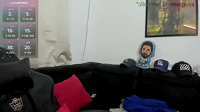 Snapshot of sweetlatinoboy chatting on May 10, 2026, 11:47 am sweetlatinoboy online show from May 10, 2026, 11:47 am