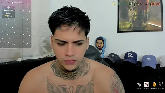 Snapshot of sweetlatinoboy chatting on May 27, 2026, 11:50 am sweetlatinoboy online show from May 27, 2026, 11:50 am